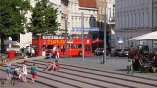 310x175_Pfaffenteich_Rundfahrten_menschen_c_Korr